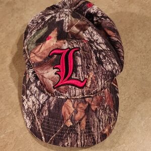 Louisville Cardinals Camo Baseball Cap with Red L Logo